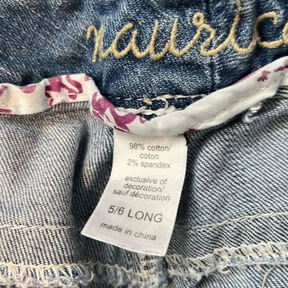 EUC Maurices Wide Leg, soft blue jeans, stone washed color 5/6 Long - Picture 4 of 4